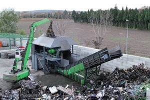 Металл,  черный лом,  металлолом,  стружку,  кузова,  отходы металлов.
