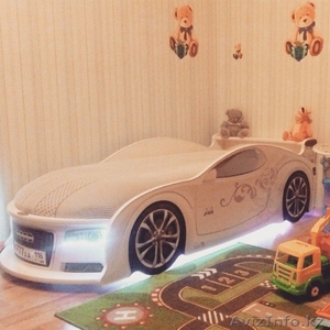 Новинка.Кровать-машинка с доставкой в Павловдаре