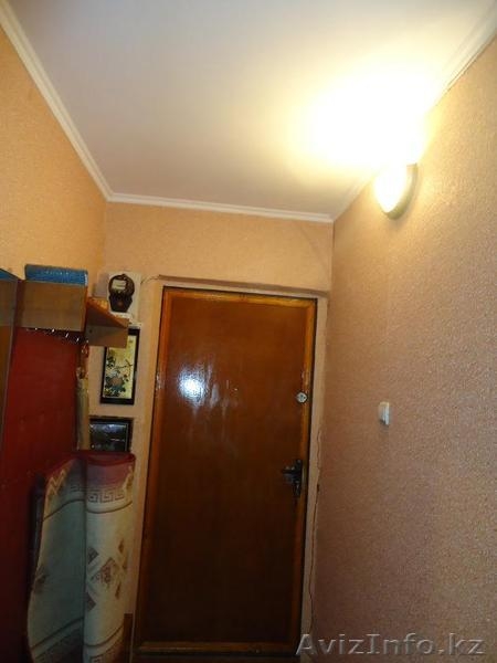 продается 2- комнатная квартира в Торговом центре (1 мкр) 4 этаж - Изображение #5, Объявление #938622