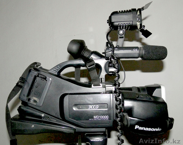 ВИДЕО КАМЕРА Панасоник 10000 в комплекте - Изображение #3, Объявление #994669