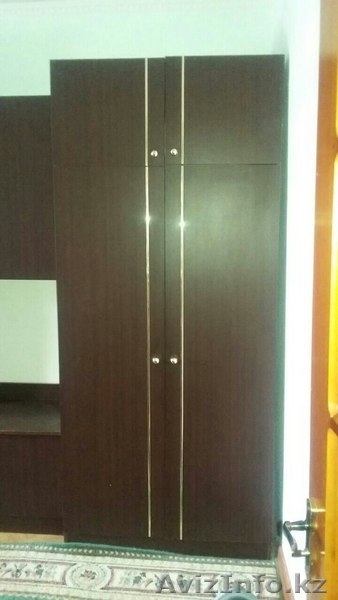 Продаётся срочно стенка в хорошем состоянии  - Изображение #1, Объявление #1553095