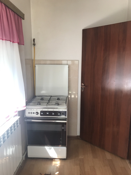 Срочно сдам в аренду небольшой дом в центре города - Изображение #1, Объявление #1723569