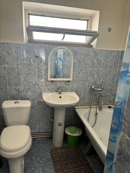 Срочно сдам в долгосрочную аренду небольшой домик в центре города  - Изображение #3, Объявление #1743466